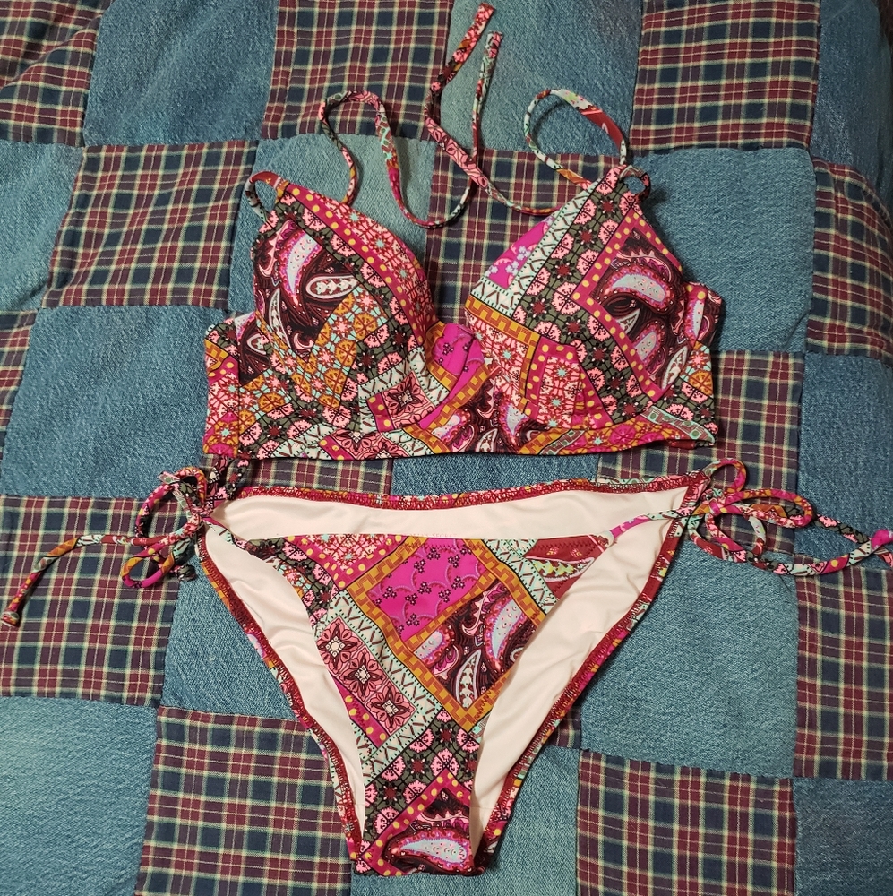 Victiria Secret Bombshell Bikini Patchwork - image 1